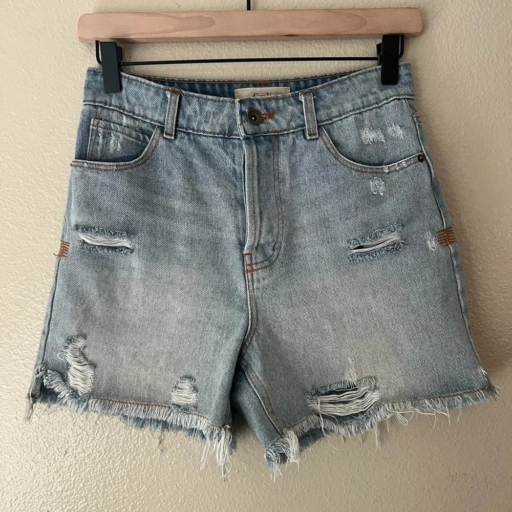CHELSEA & VIOLET‎ High Waisted Jean Shorts